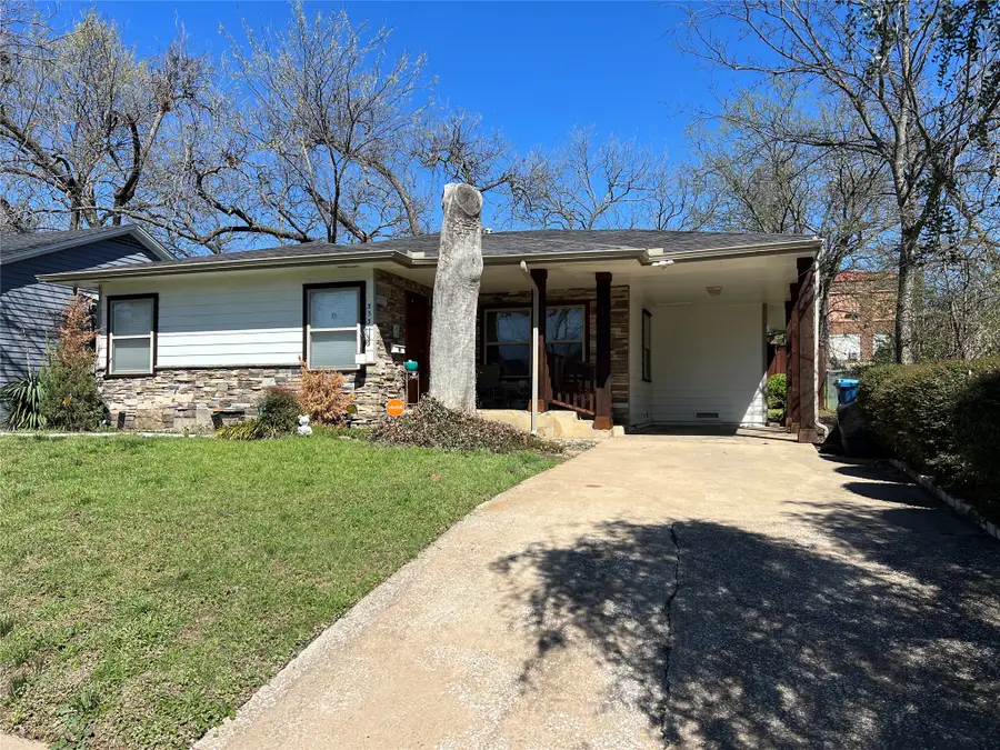 533 E Sears Street, Denison, TX 75021 - #3