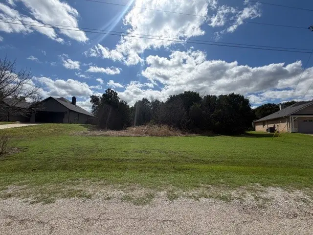 3910 Laramie Trail, Granbury, TX 76048 - #3