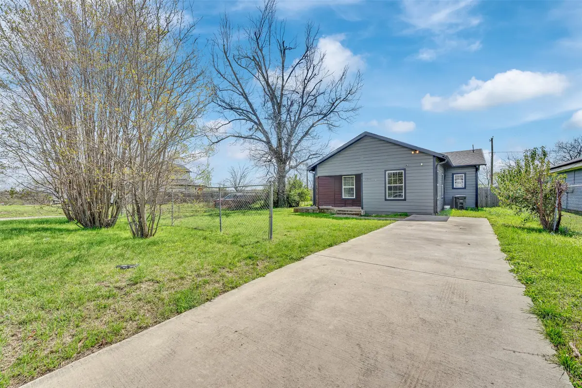 5101 Humbert Avenue, Fort Worth, TX 76107 - #1