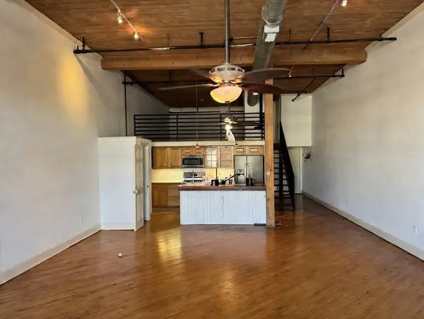 3026 Commerce Street #205, Dallas, TX 75226
