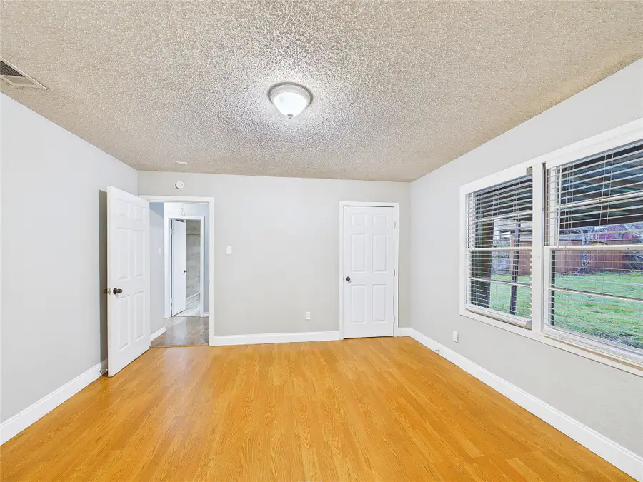 500 Crandle Drive, White Settlement, TX 76108 - #3