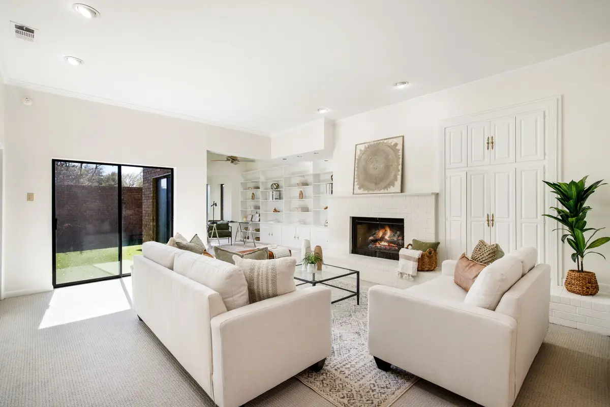 3441 Courtyard Circle, Farmers Branch, TX 75234 - #1