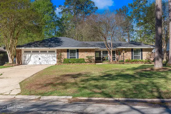 203 Deerwood Lane, Haughton, LA 71037