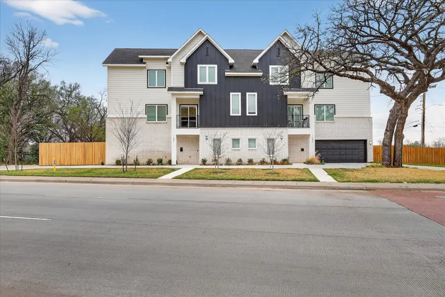 1681 C F Hawn Freeway Avenue, Dallas, TX 75215 - #3