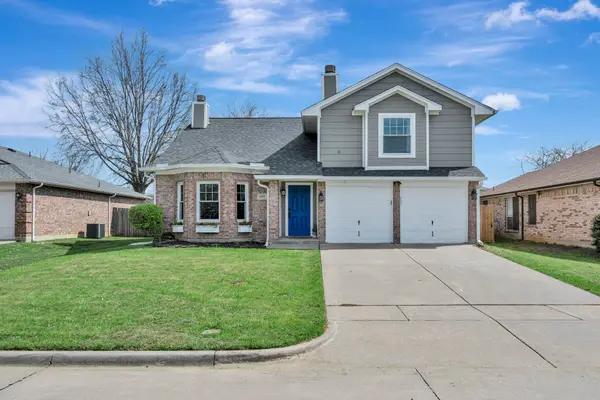 1619 Merritt Drive, Mansfield, TX 76063