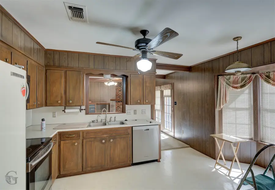 3037 Salem Drive, Shreveport, LA 71118 - #3