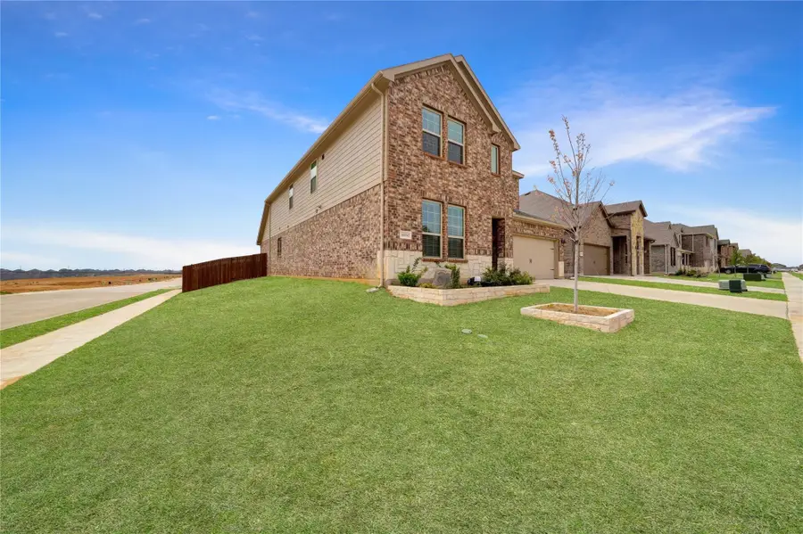 10332 Fall Brook Drive, Aubrey, TX 76227 - #2