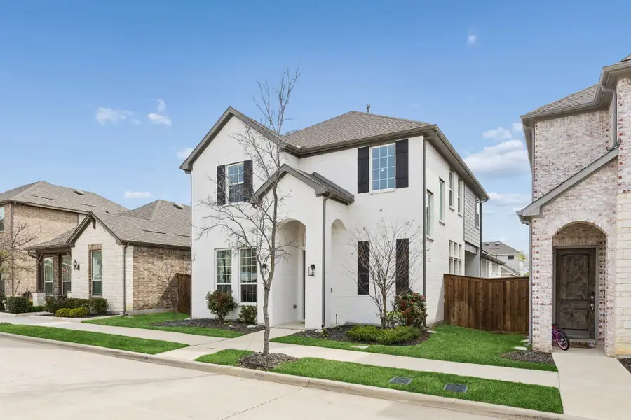 704 Waterbrook Parkway, Argyle, TX 76226 - #2