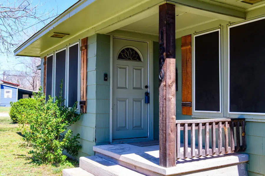 1500 S Scullin Avenue, Denison, TX 75020 - #3