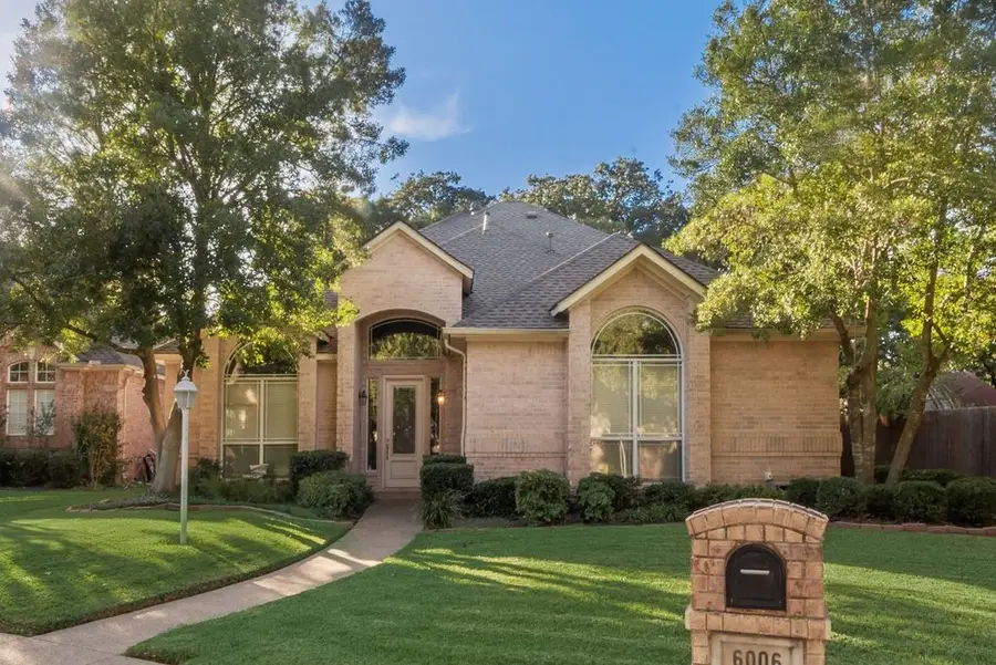 6006 Wallace Meadows Court, Arlington, TX 76001 - #2