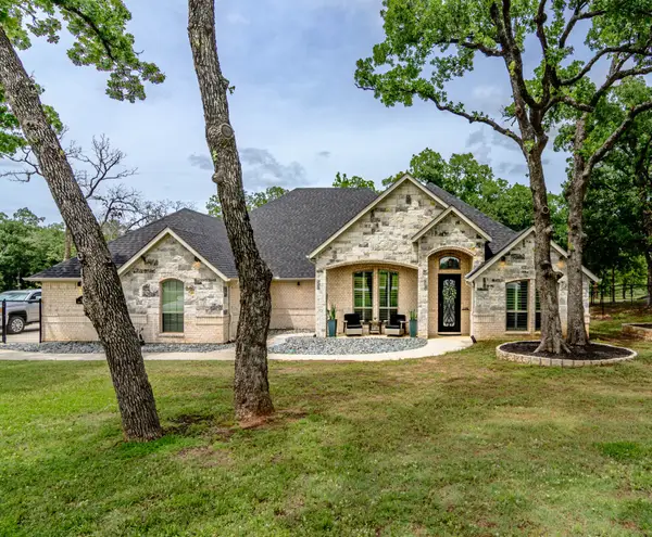 1100 Horizon Trace Drive, Azle, TX 76020
