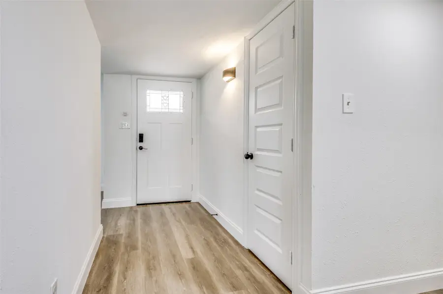 2105 Newbury Drive, Arlington, TX 76014 - #3