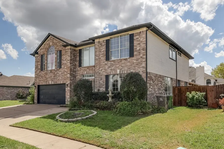706 Gentry Drive, Arlington, TX 76018 - #3