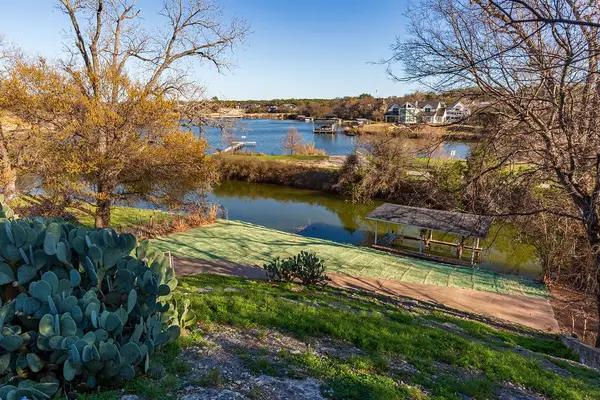 1007 Laguna Vista Court, Granbury, TX 76048