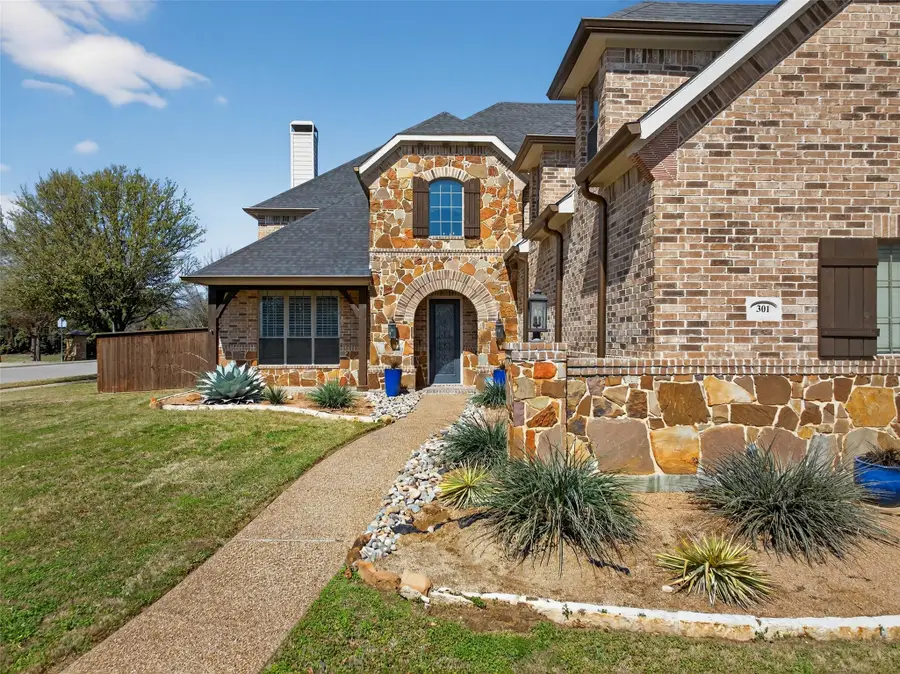 301 Foxcroft Lane, Keller, TX 76248 - #2