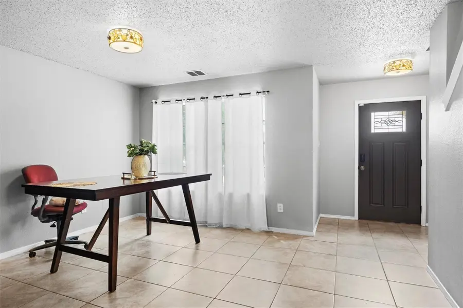 8709 Hunters Creek Drive, Fort Worth, TX 76123 - #3