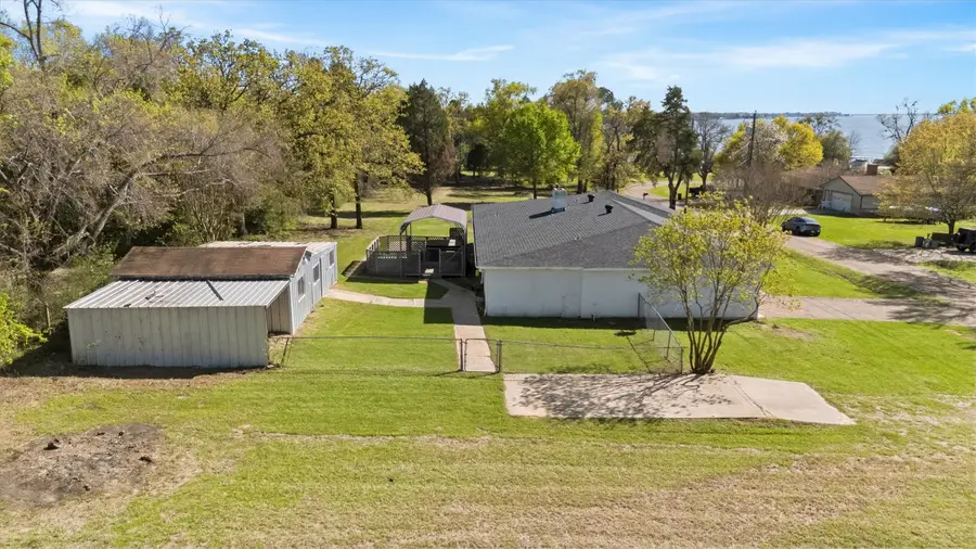 113 E Bayside Drive, Mabank, TX 75156 - #2