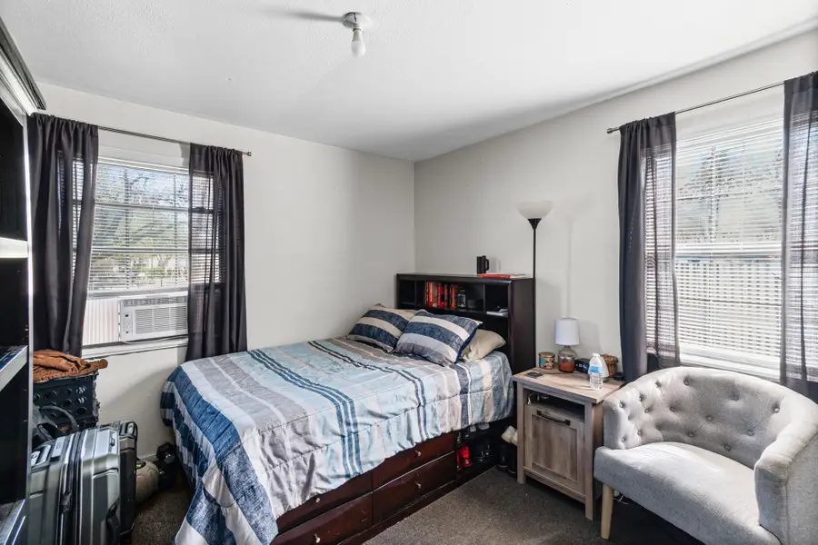 2807 S Montreal Avenue, Dallas, TX 75224 - #3