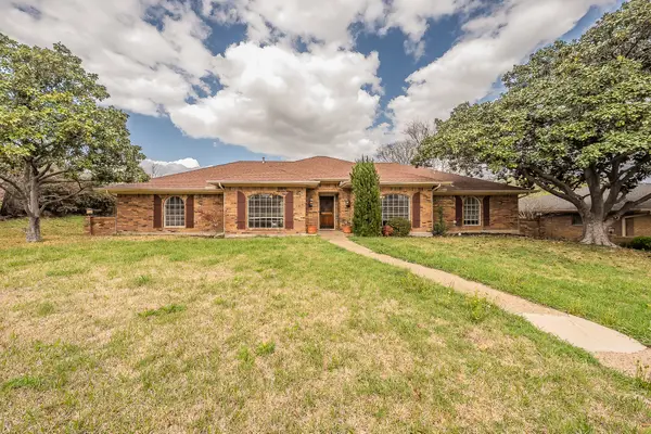 3814 Larkin Lane, Garland, TX 75043