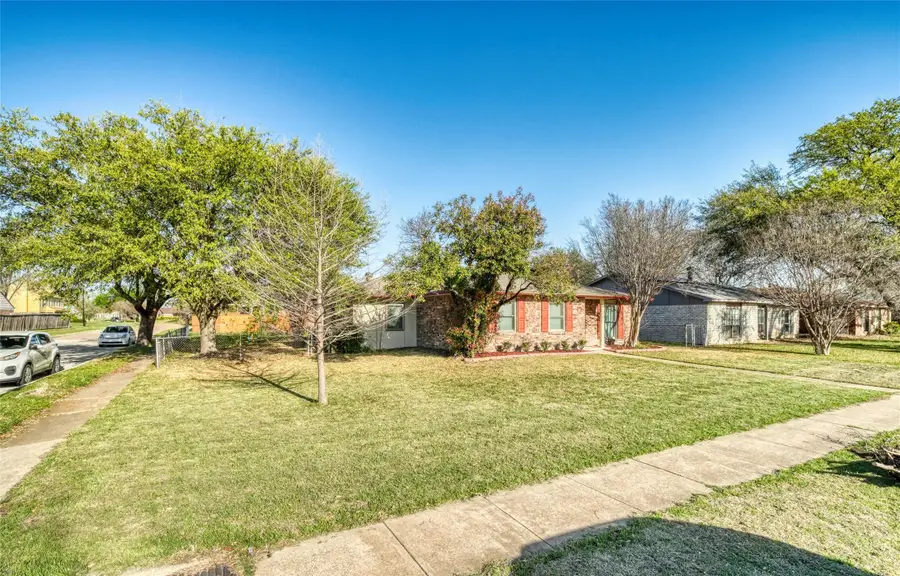 1501 Meandering Way, Garland, TX 75040 - #3