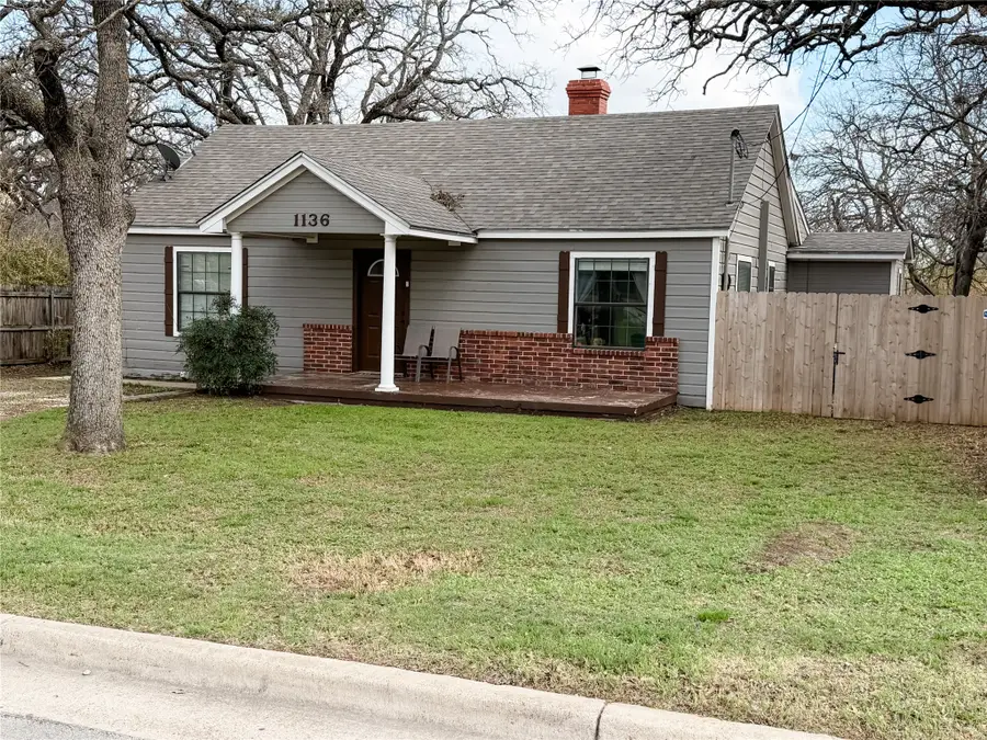 1136 W Long Street, Stephenville, TX 76401 - #3