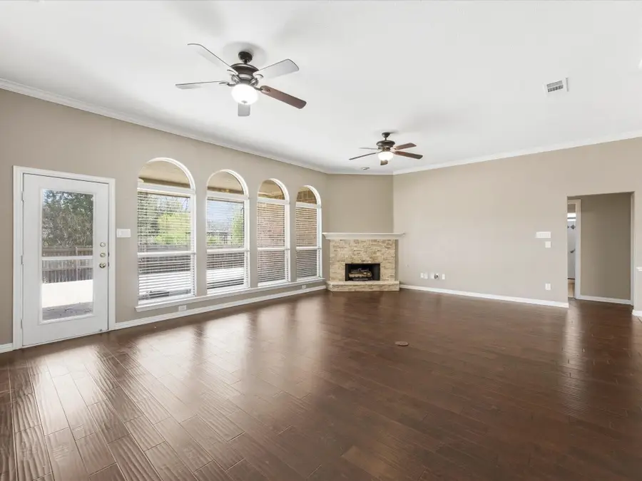 3516 Heatherbrook Drive, Arlington, TX 76001 - #3