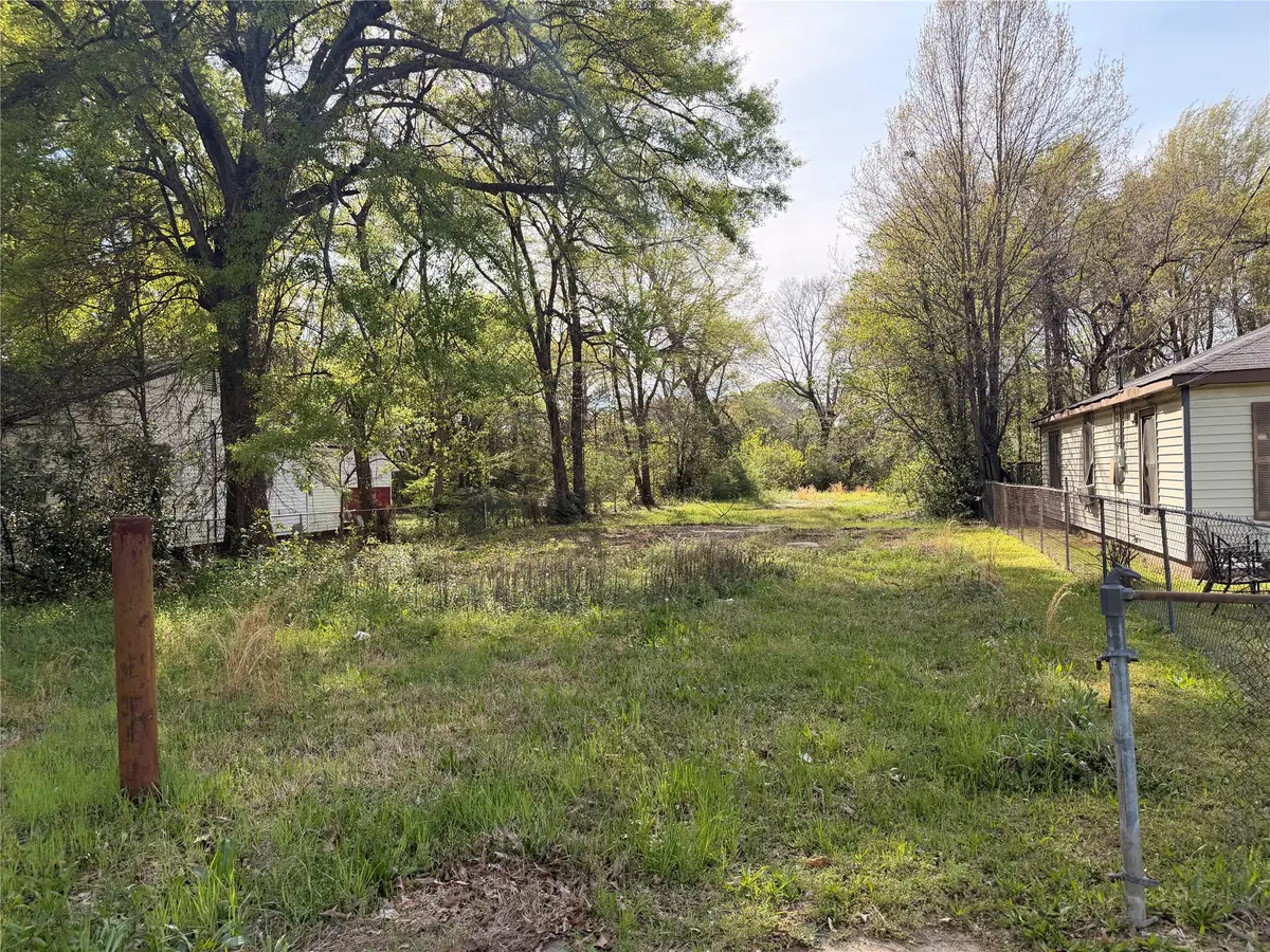 5530 Kent Avenue, Shreveport, LA 71108 - #1