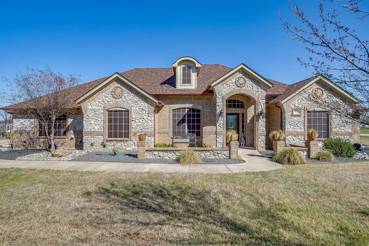 515 Morrow Road, Springtown, TX 76082 - #1