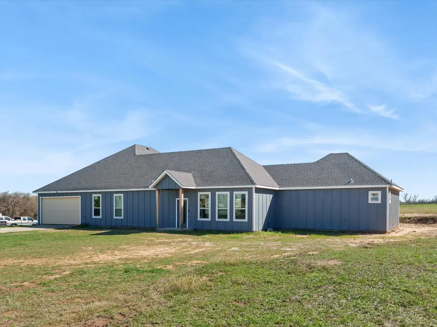 715 County Road 4599, Boyd, TX 76023 - #2