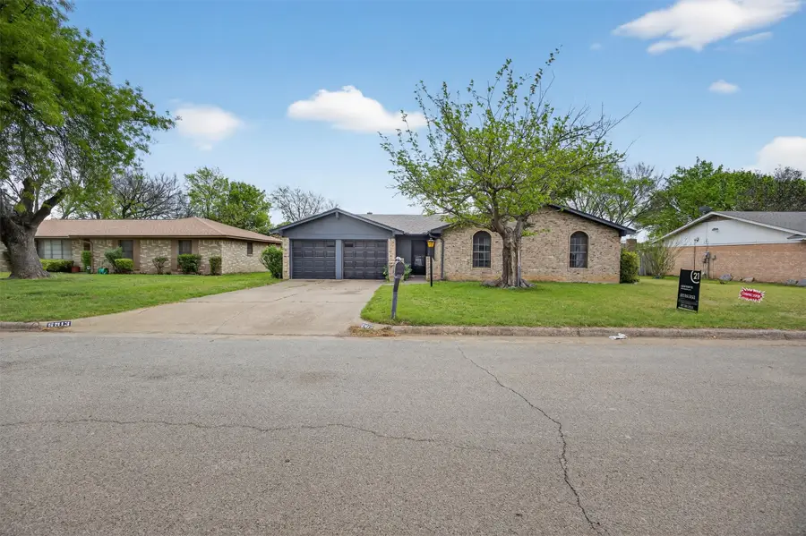 6913 Gettysburg Drive, Forest Hill, TX 76140 - #2