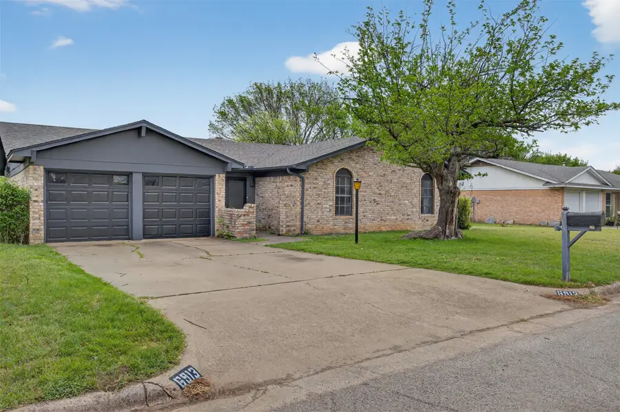 6913 Gettysburg Drive, Forest Hill, TX 76140 - #3