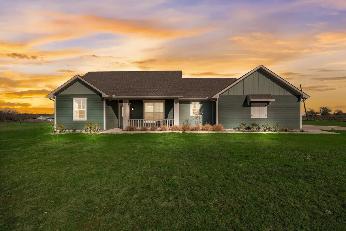 700 Lathem Boulevard, Venus, TX 76084 - #1