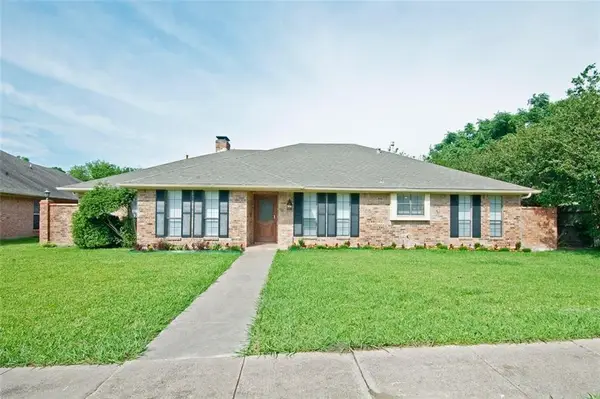 2509 Country Valley Road, Garland, TX 75041
