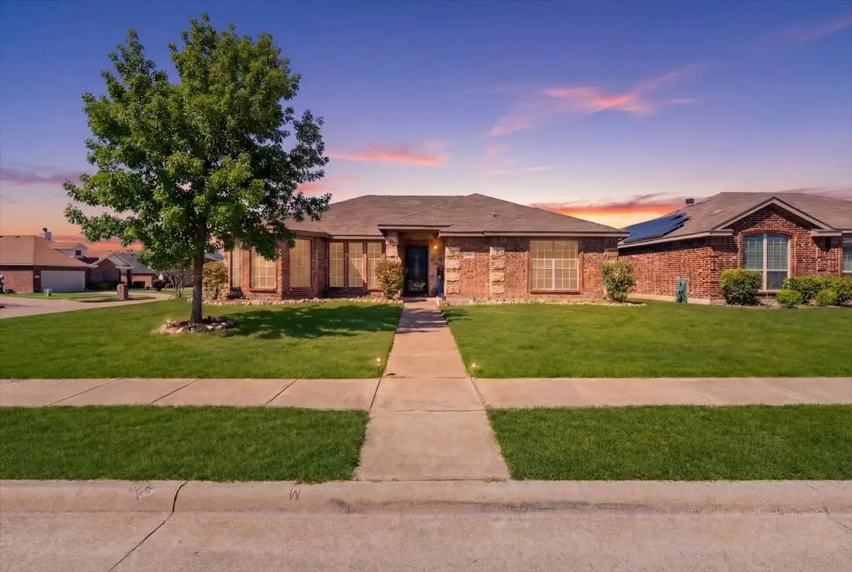 2001 Woodmere Drive, Lancaster, TX 75134 - #1