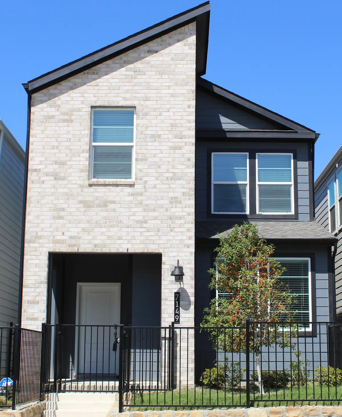 7149 Blue Jay Way, Richland Hills, TX 76118 - #1