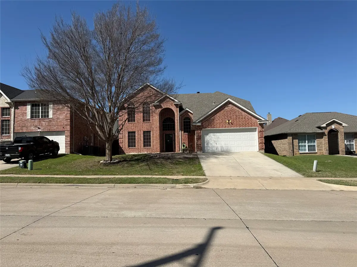 105 Reatta Drive, Justin, TX 76247 - #1