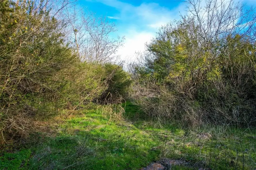 800 N Prairie Creek Road, Dallas, TX 75217 - #3