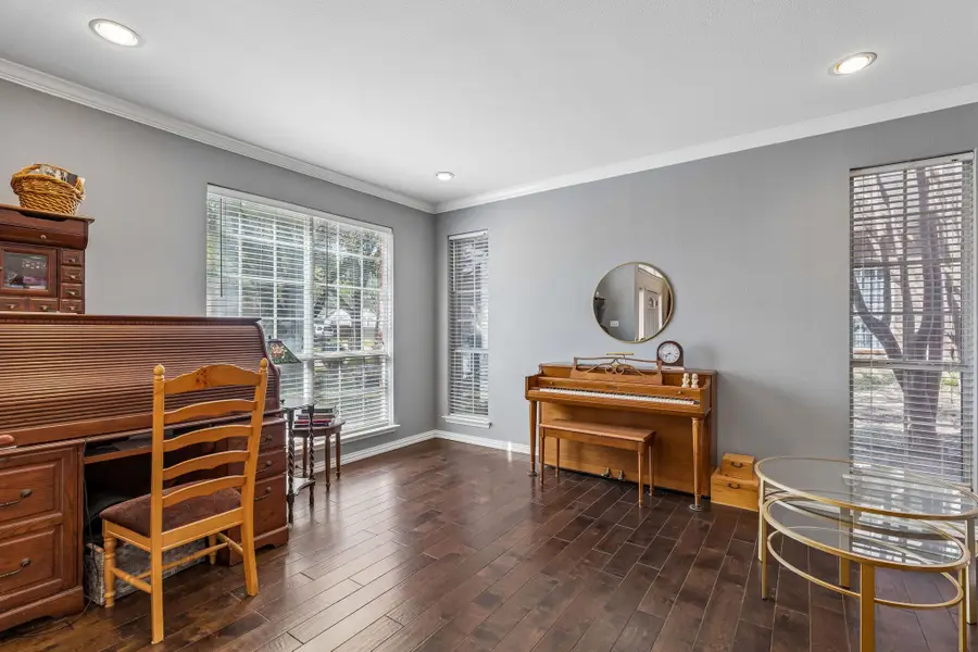 405 Stoneleigh Circle, Lake Dallas, TX 75065 - #2