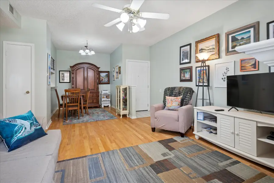 1601 Marsh Lane #208, Carrollton, TX 75006 - #3