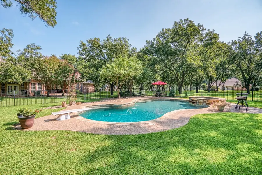 7405 Fox Fire Court, Granbury, TX 76049 - #3