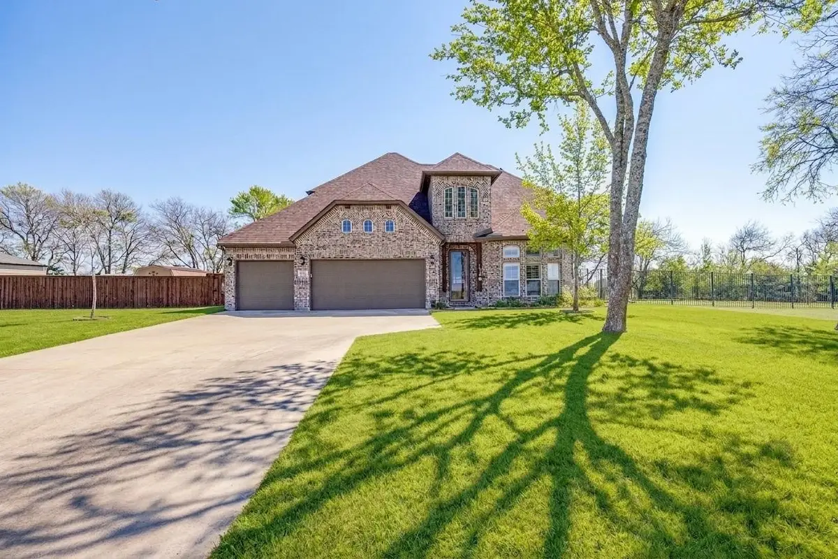 1215 Fire Fly Ridge, Blue Ridge, TX 75424 - #1