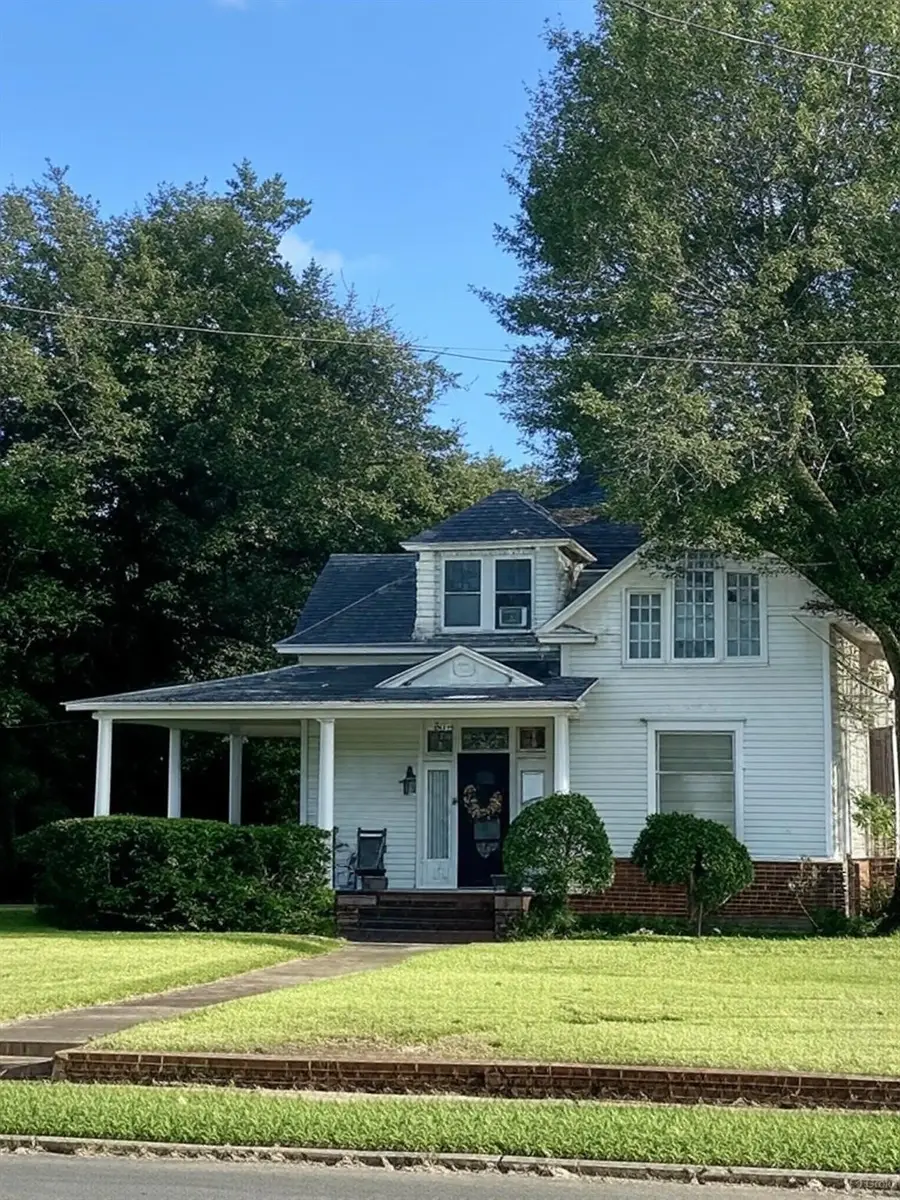 1738 Lamar Avenue, Paris, TX 75460 - #2