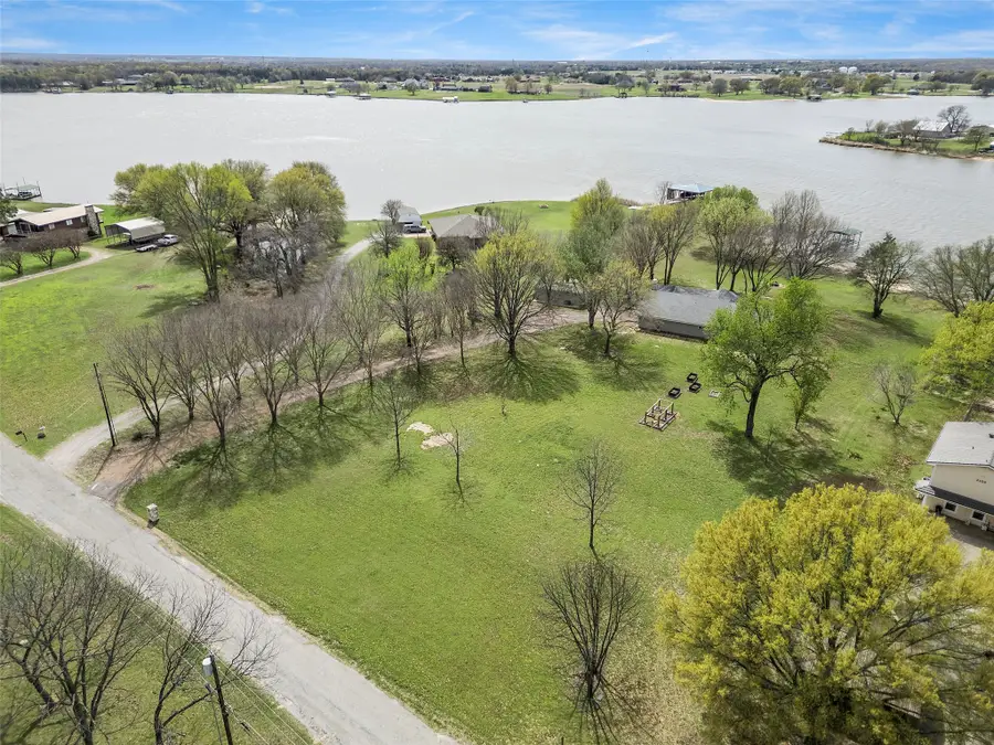 2110 Beavers Point, Bonham, TX 75418 - #3