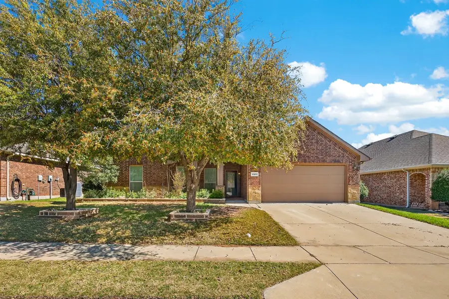 15812 Carlton Oaks Drive, Fort Worth, TX 76177 - #2