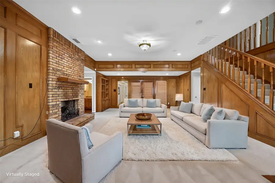 100 Castle Court, Irving, TX 75038 - #3