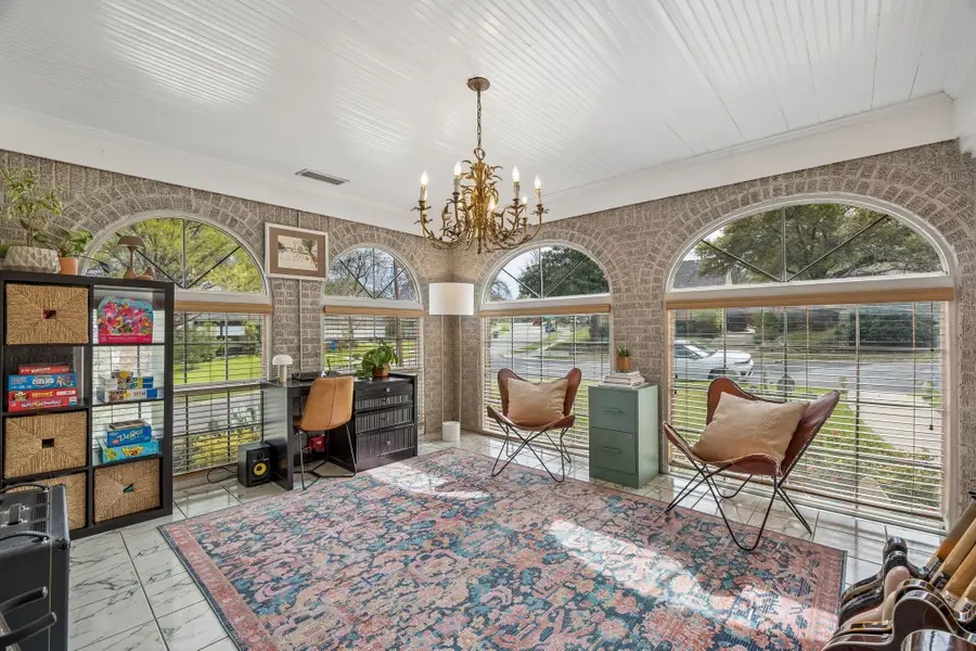 816 Newell Avenue, Dallas, TX 75223 - #3