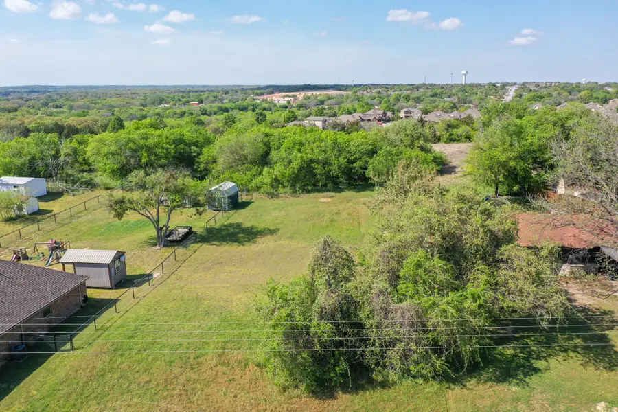 808 W Park Avenue, Weatherford, TX 76086 - #2