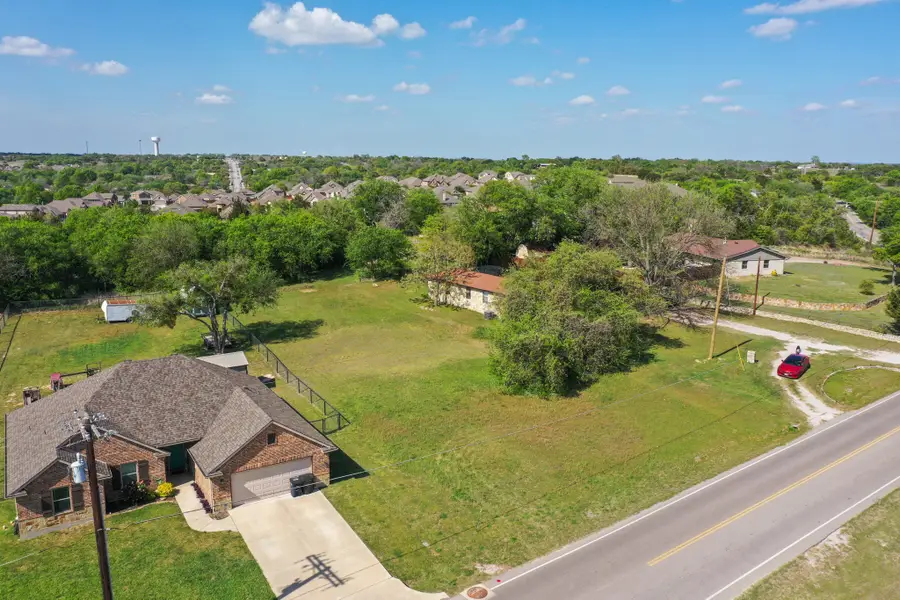 808 W Park Avenue, Weatherford, TX 76086 - #3