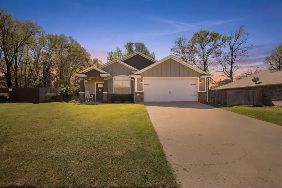 307 Mission Crest Circle, Lindale, TX 75771 - #2