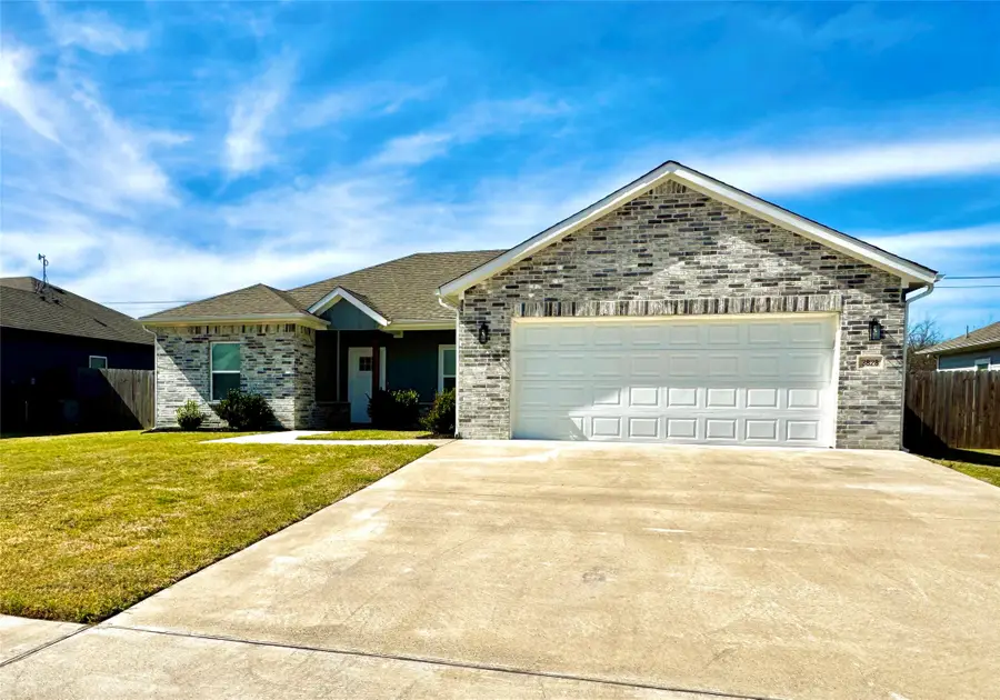 3828 Skylane Avenue, Corsicana, TX 75110 - #2